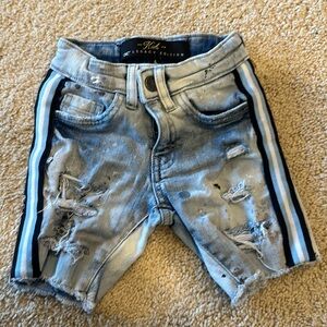 Jordan Craig Legacy Edition Toddle size 4 denim shorts